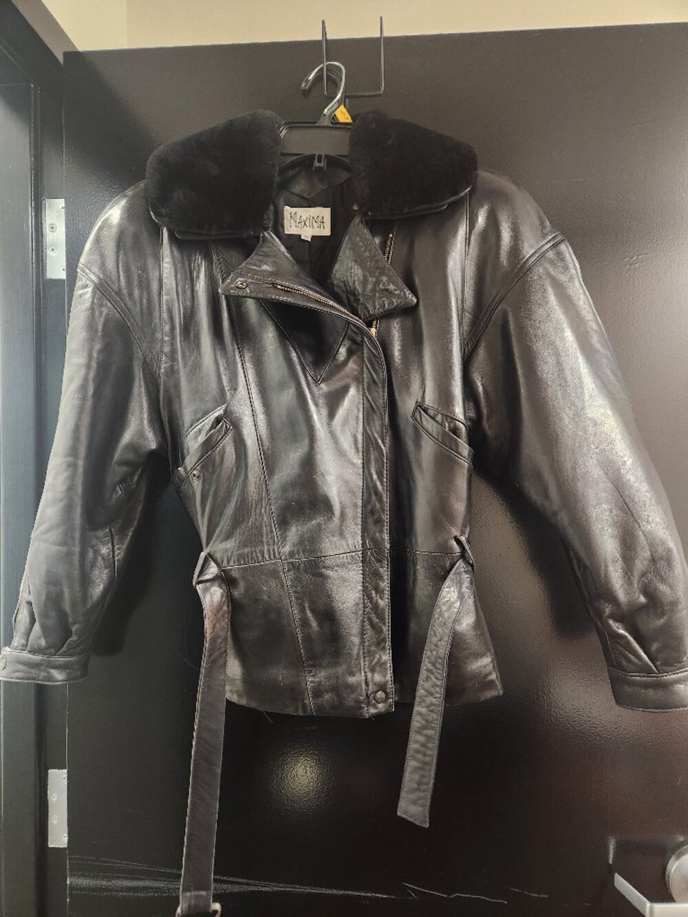 MAXIMA Women's Leather Jacket